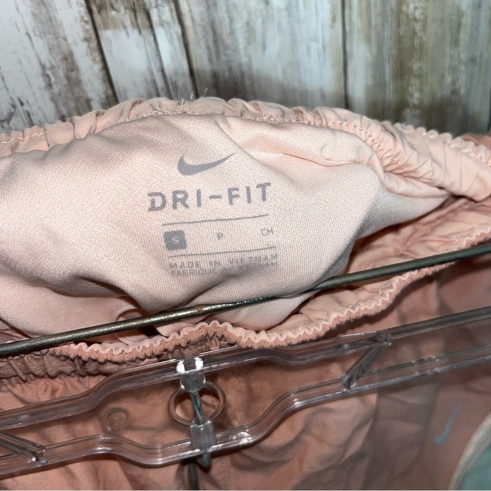 Nike Peachy Pink Tempo Shorts - Picture 6 of 6